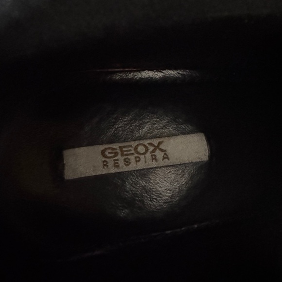 Geox Black Leather Heeled Bootie, Size 39 (US 9) - Picture 5 of 10